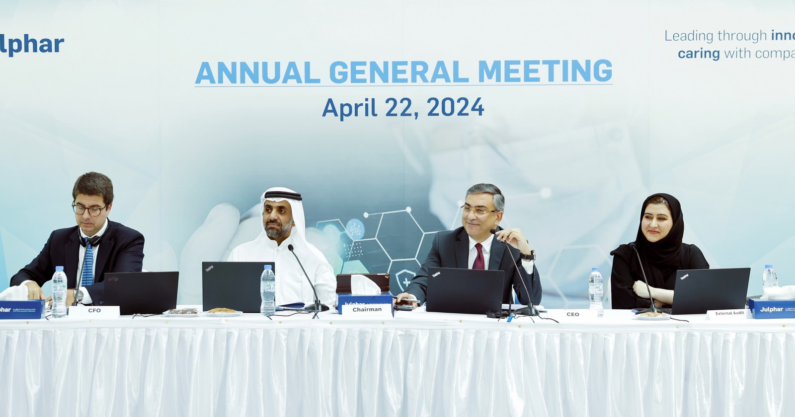 Sheikh Faisal bin Saqr Al Qassimi with Ayman Sahli and Søren Bo Christiansen at the signing ceremony.